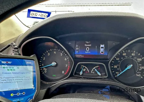 2015 Ford Focus S из США, поврежденный, VIN 1FADP3E21FL374591